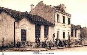 1575- Crescia - Les Ecoles